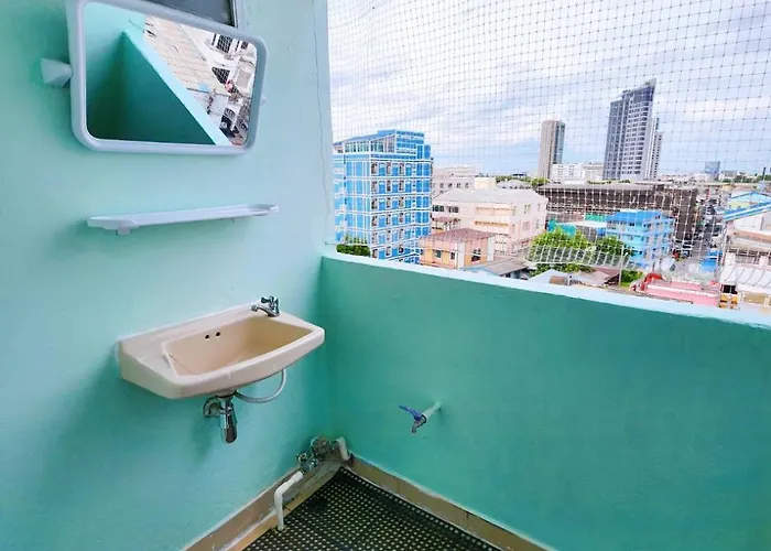 807-stp Homely Free Wi-fi And Near Bts Line Apartment Bangkok